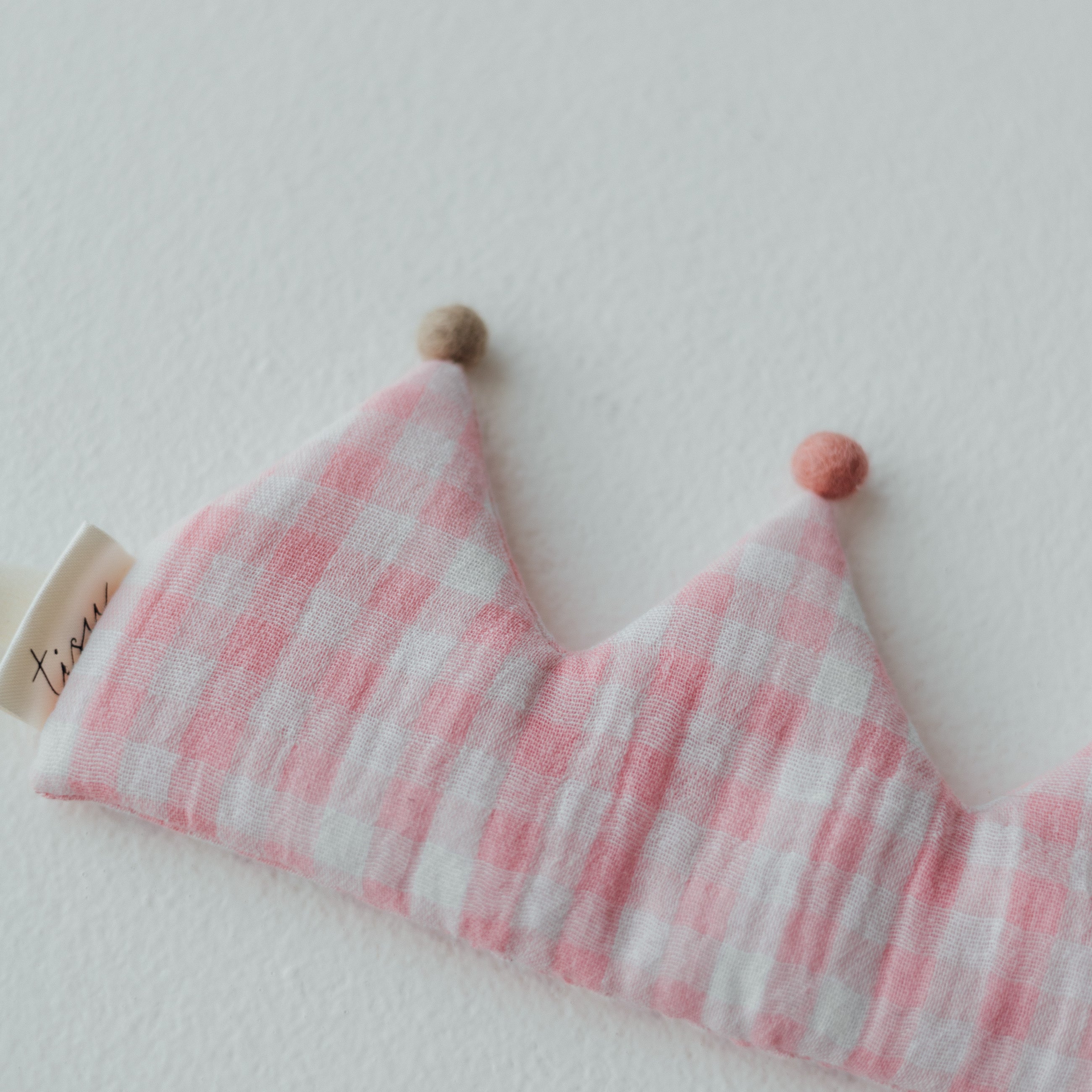 TISU lasten kruunu, Gingham mallisto