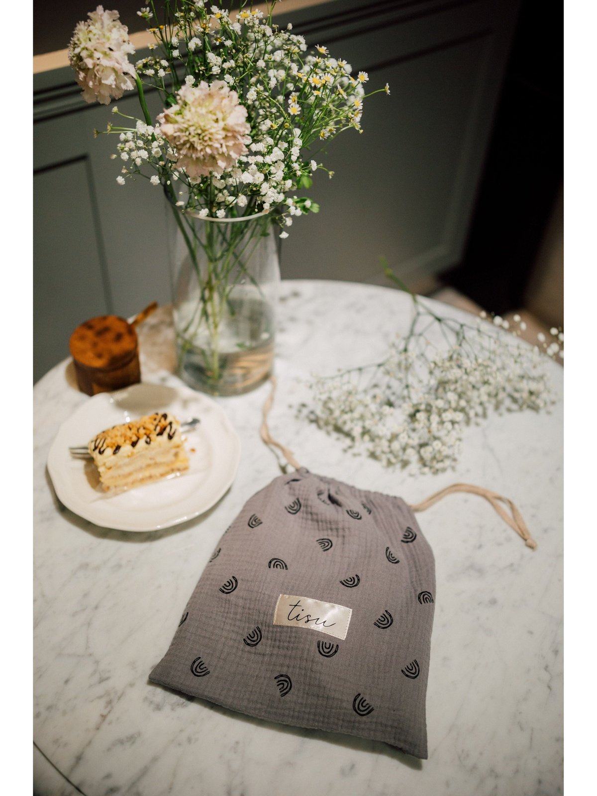 TISU imetyssuojan säilytyspussi