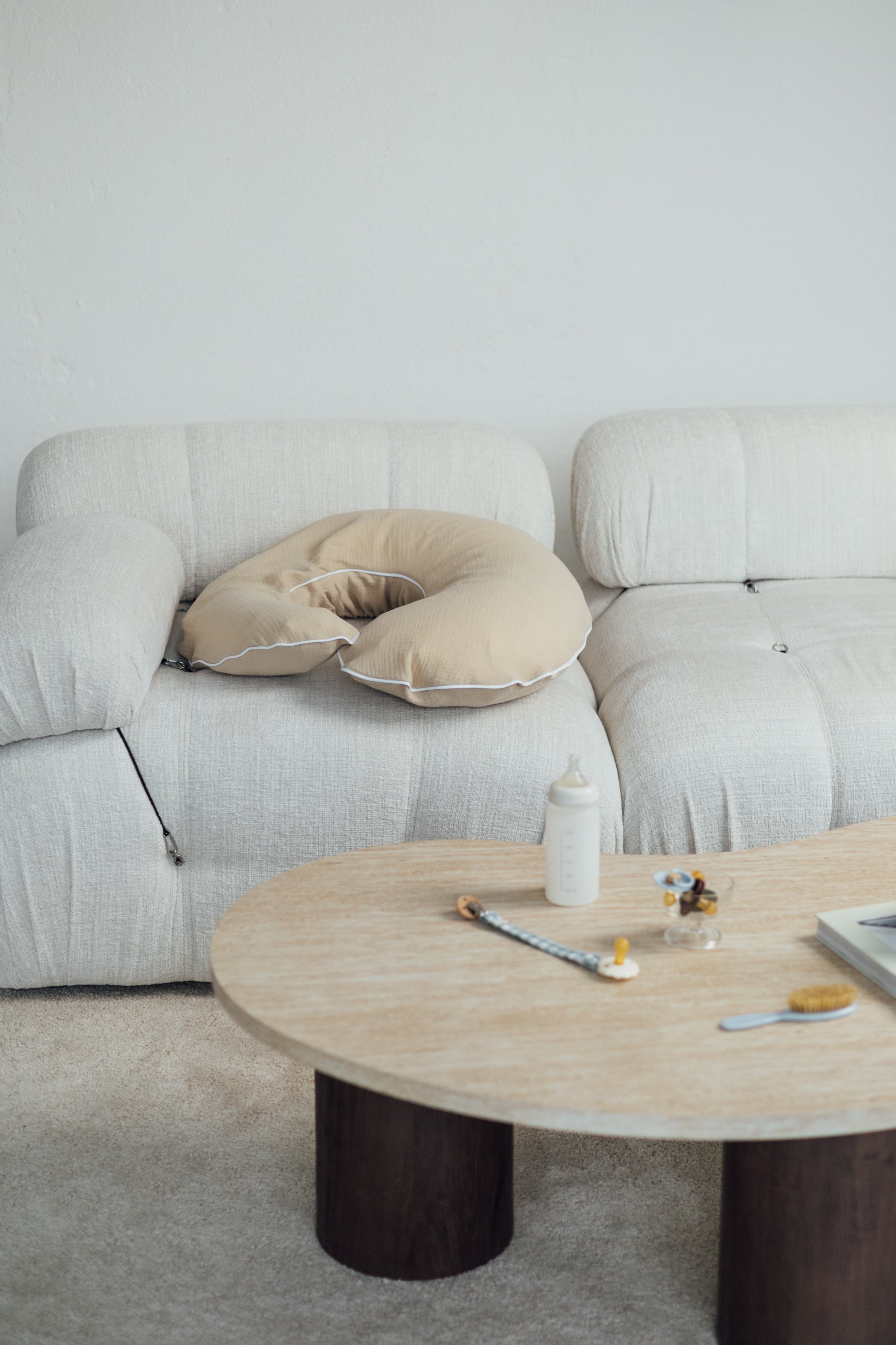TISU x SleepAngel imetystyynyn vaihdettava harsopäällinen, useita värejä