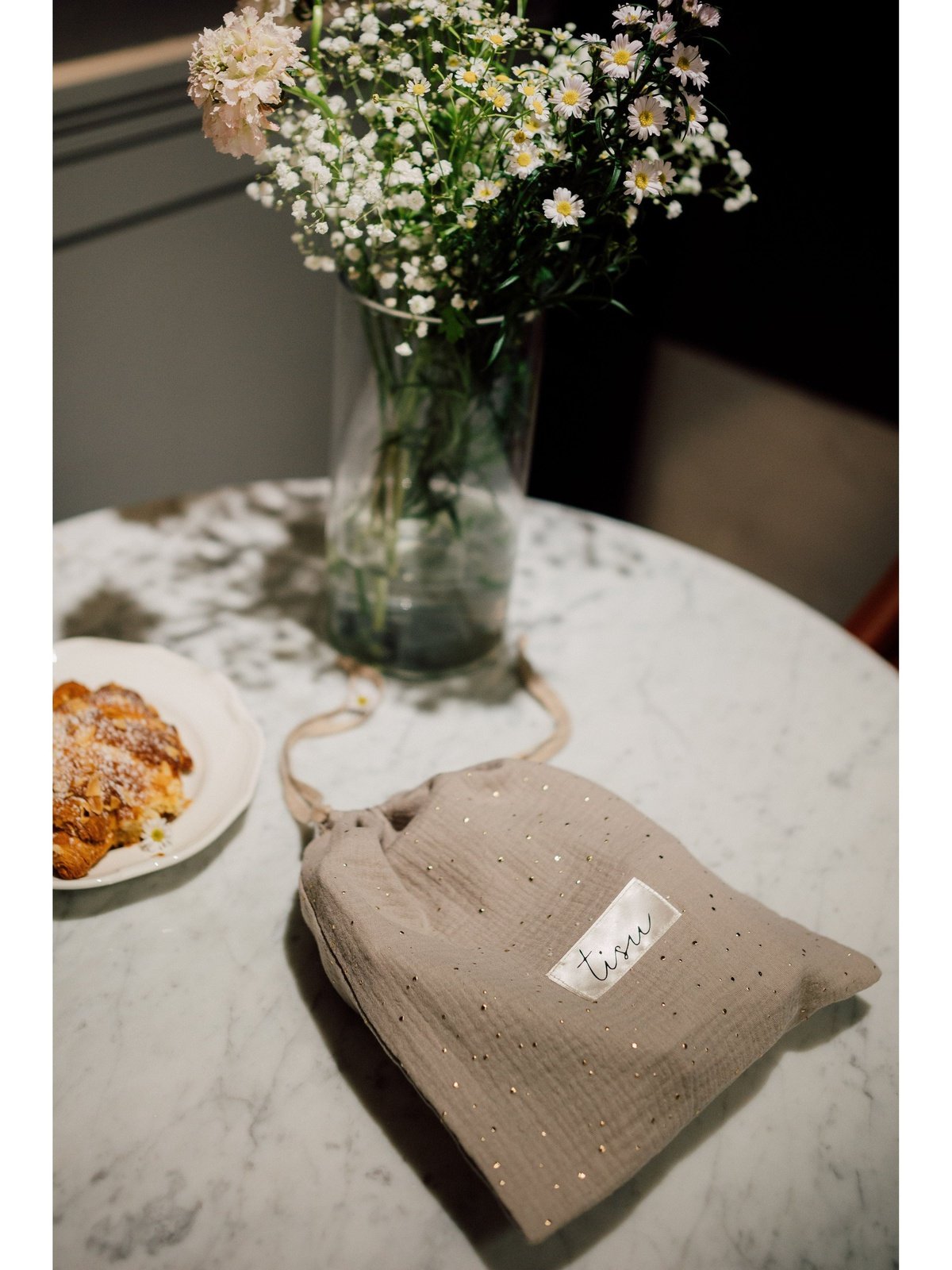 TISU imetyssuojan säilytyspussi